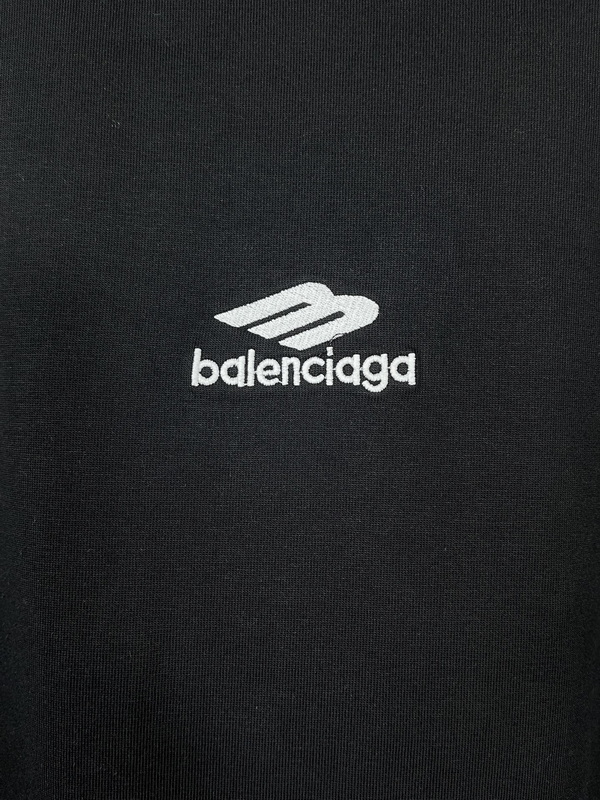 Balenciaga Longsleeve-388