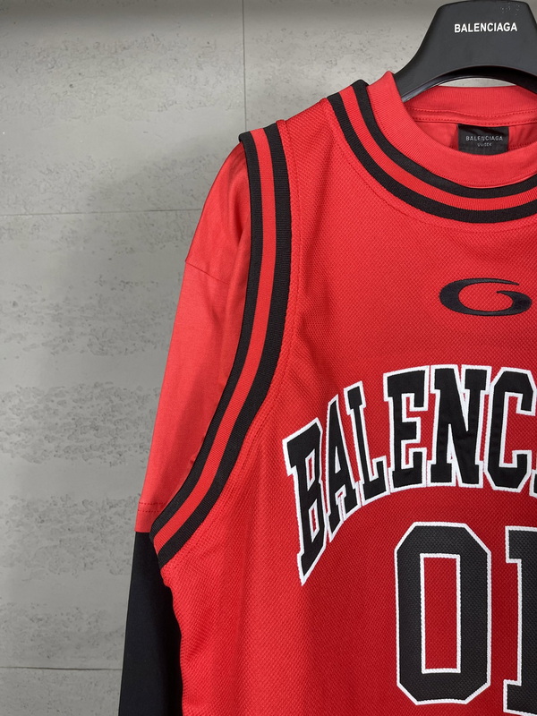 Balenciaga Hoody-195