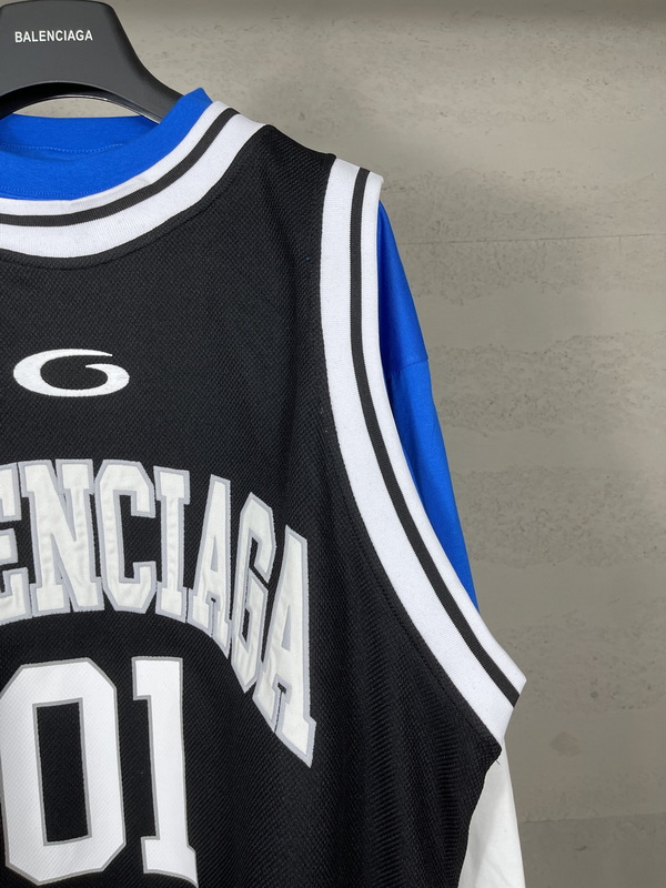 Balenciaga Hoody-197