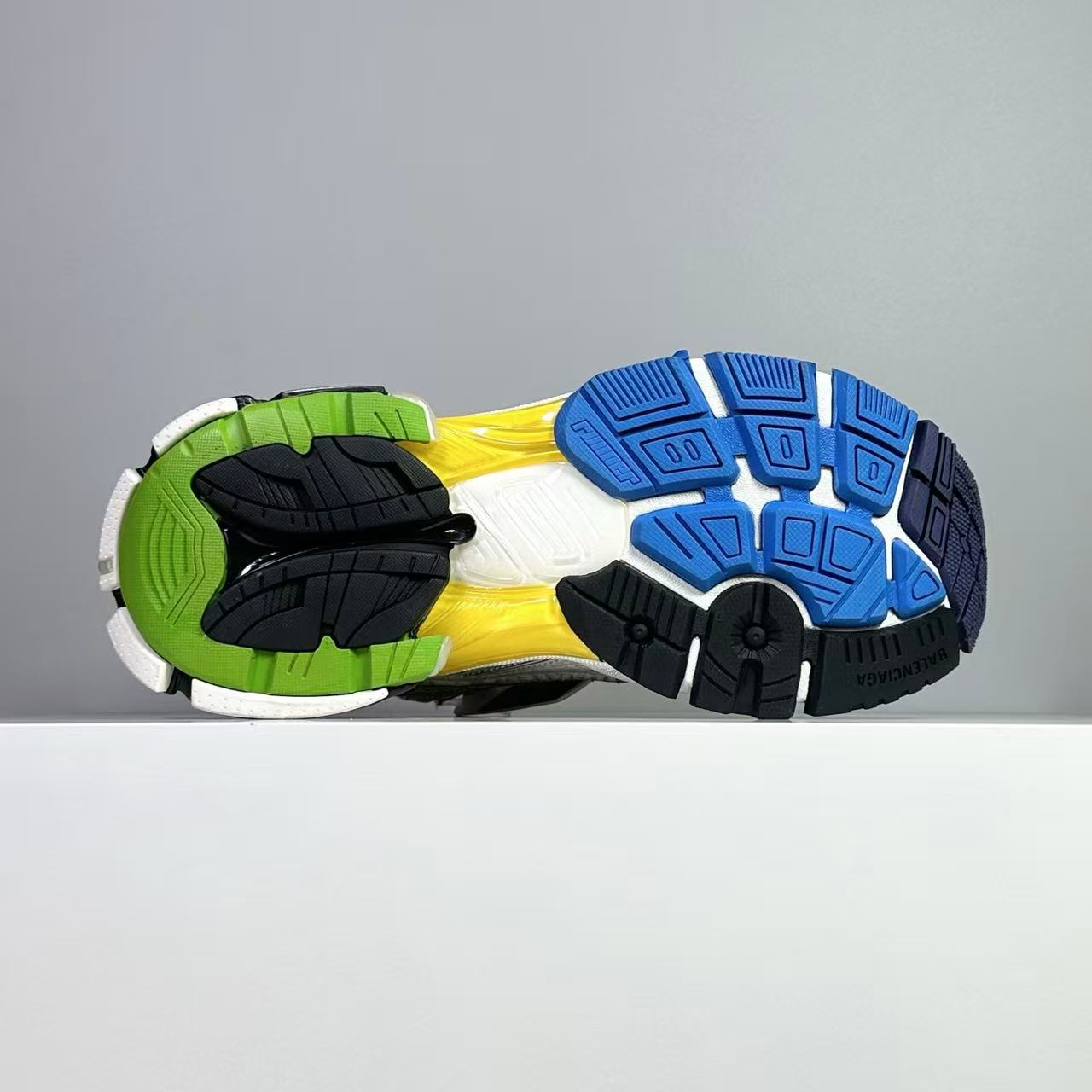 Balenciaga Shoes(AAA)-356