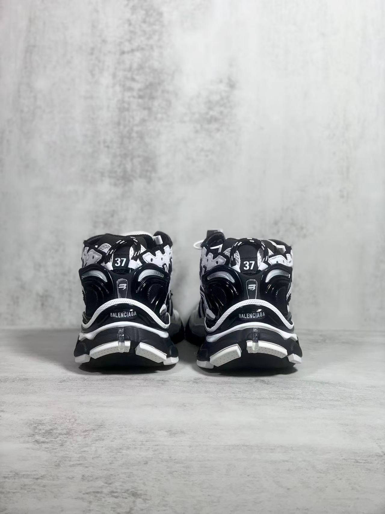 Balenciaga Shoes(AAA)-413