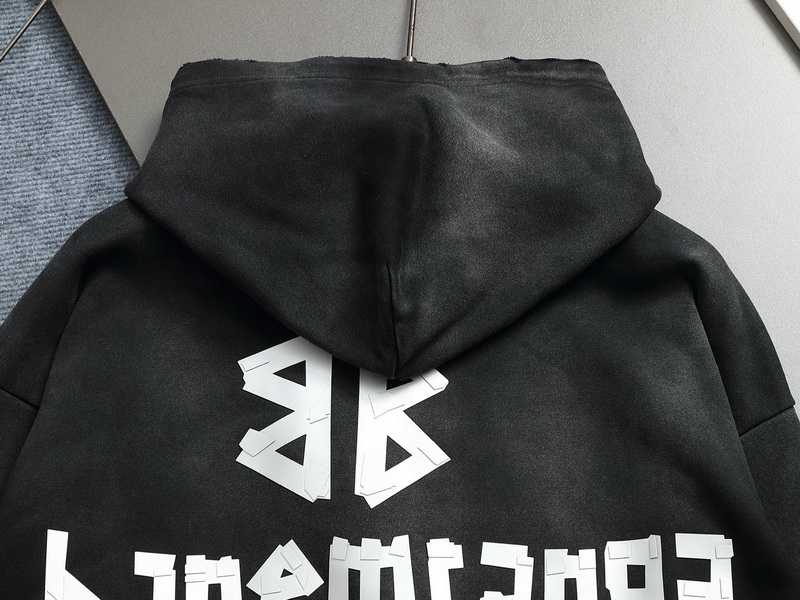 Balenciaga Hoody-085
