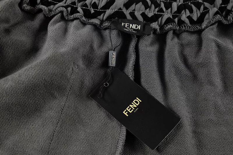 Fendi Pants-001