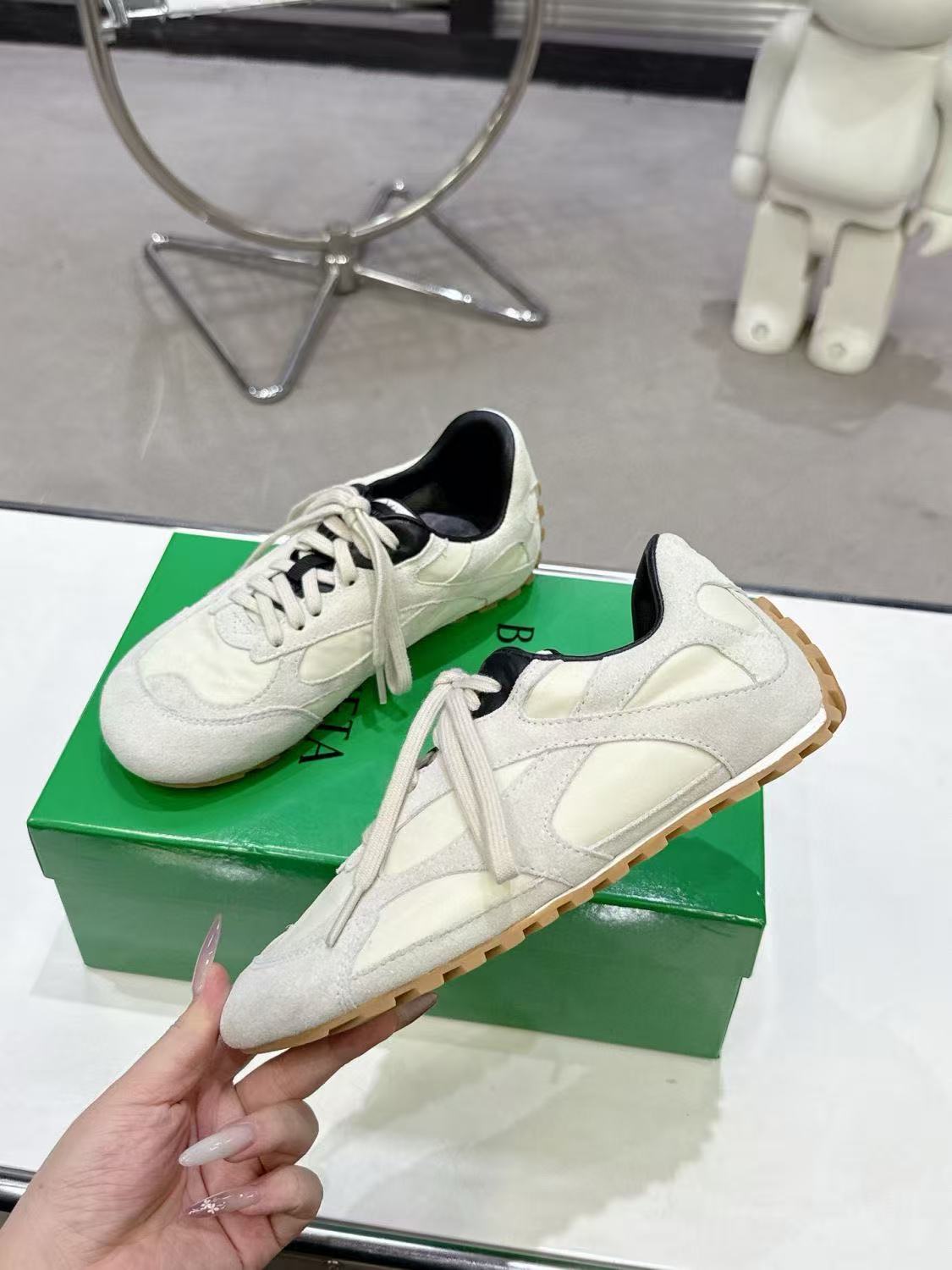 Bottega Veneta Shoes(AAA)-051