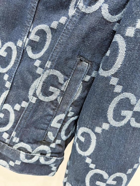 GUCCI Jacket-022