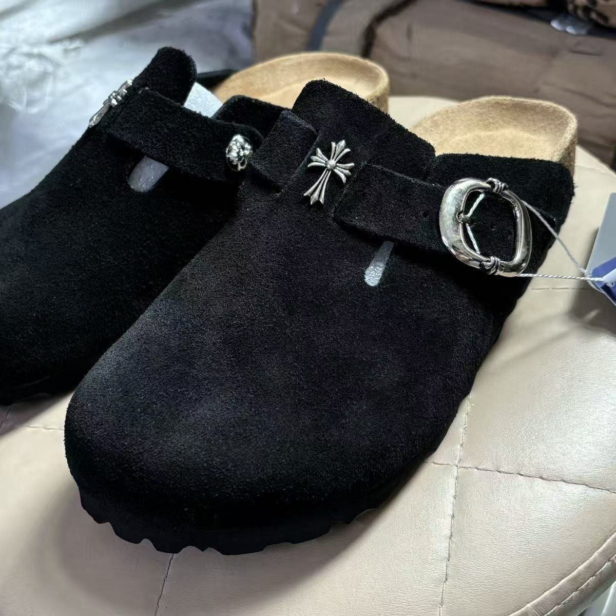Chrome Hearts Slippers (AAA)-001