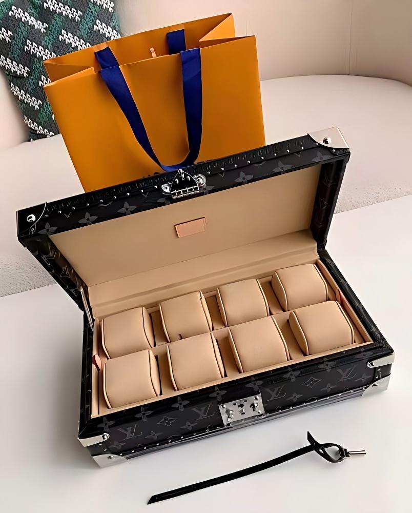 LV Coffret 8 Montres-001
