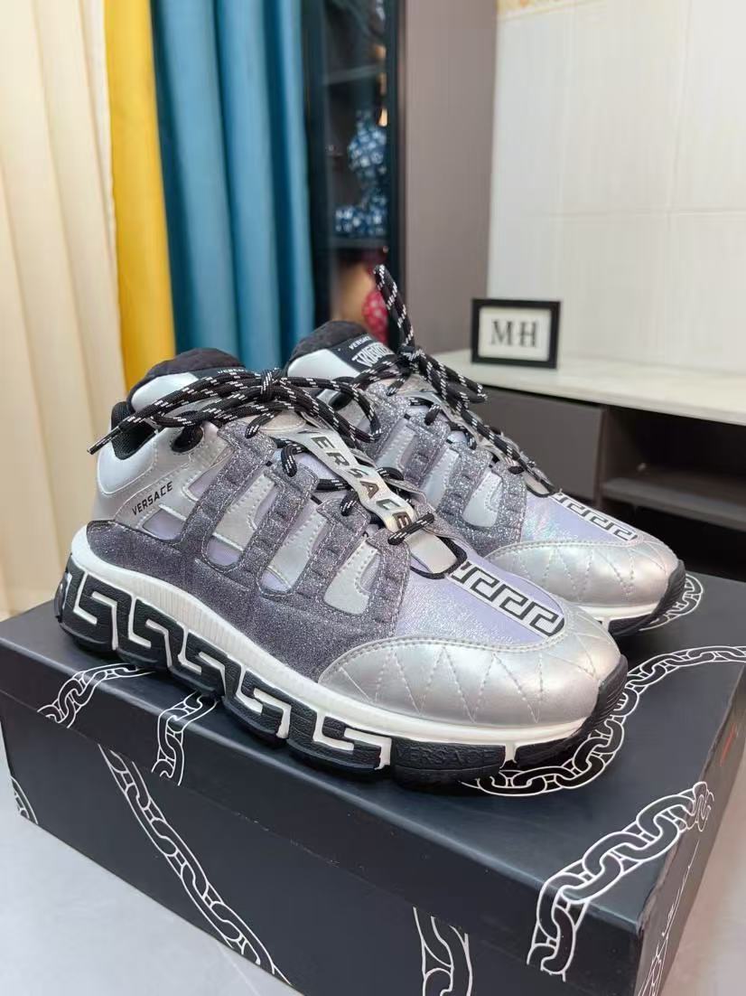 Versace Shoes(AAA)-193