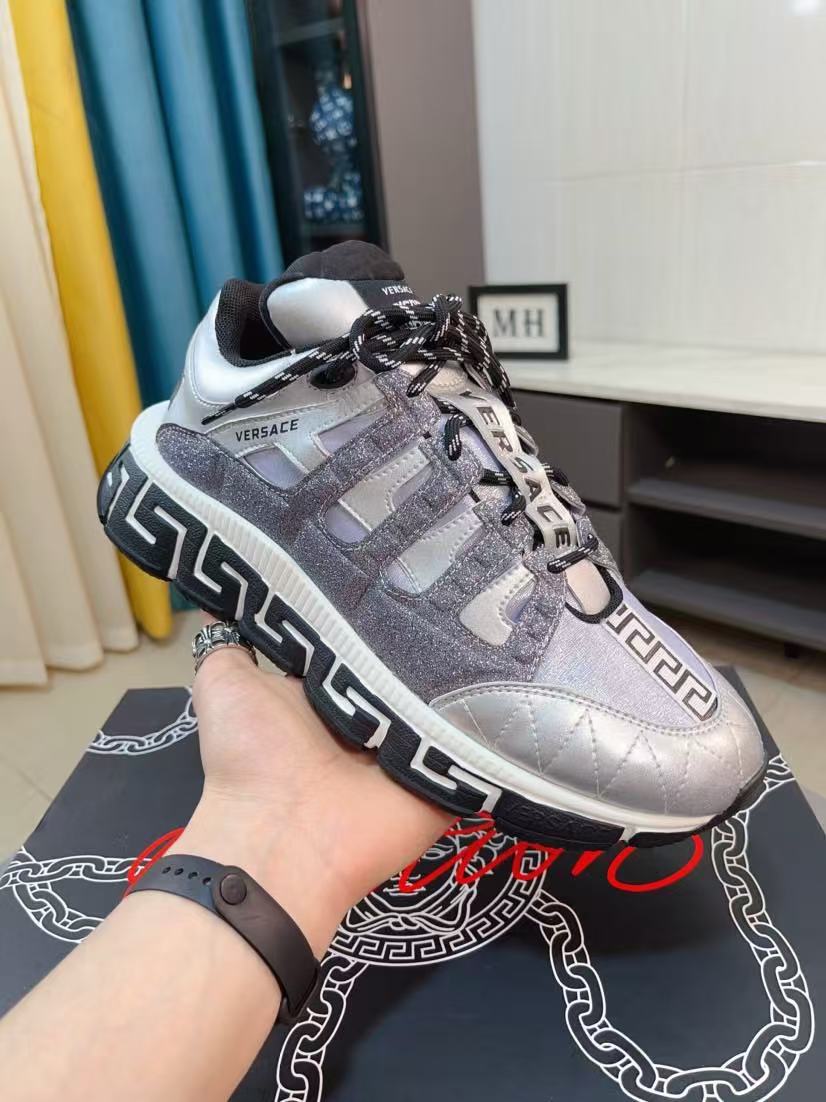 Versace Shoes(AAA)-193