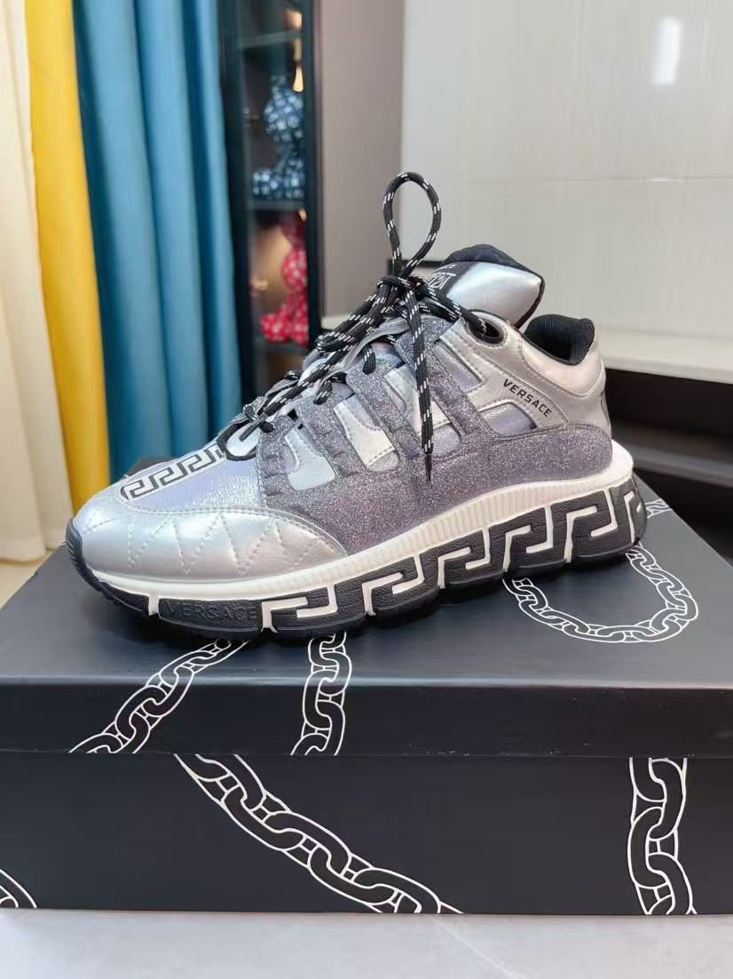 Versace Shoes(AAA)-193