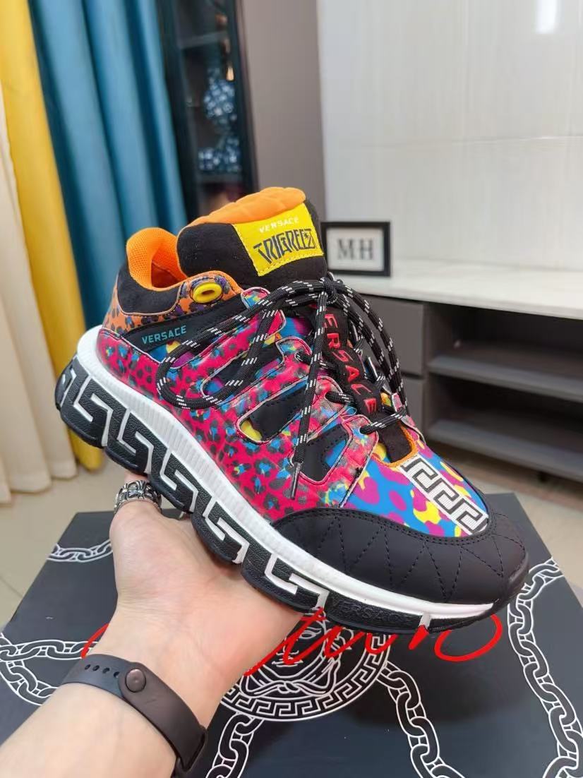 Versace Shoes(AAA)-200