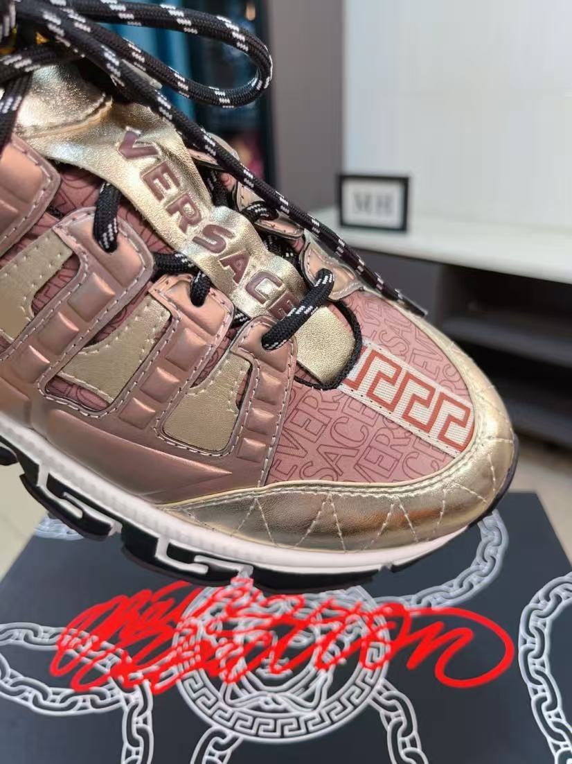 Versace Shoes(AAA)-203