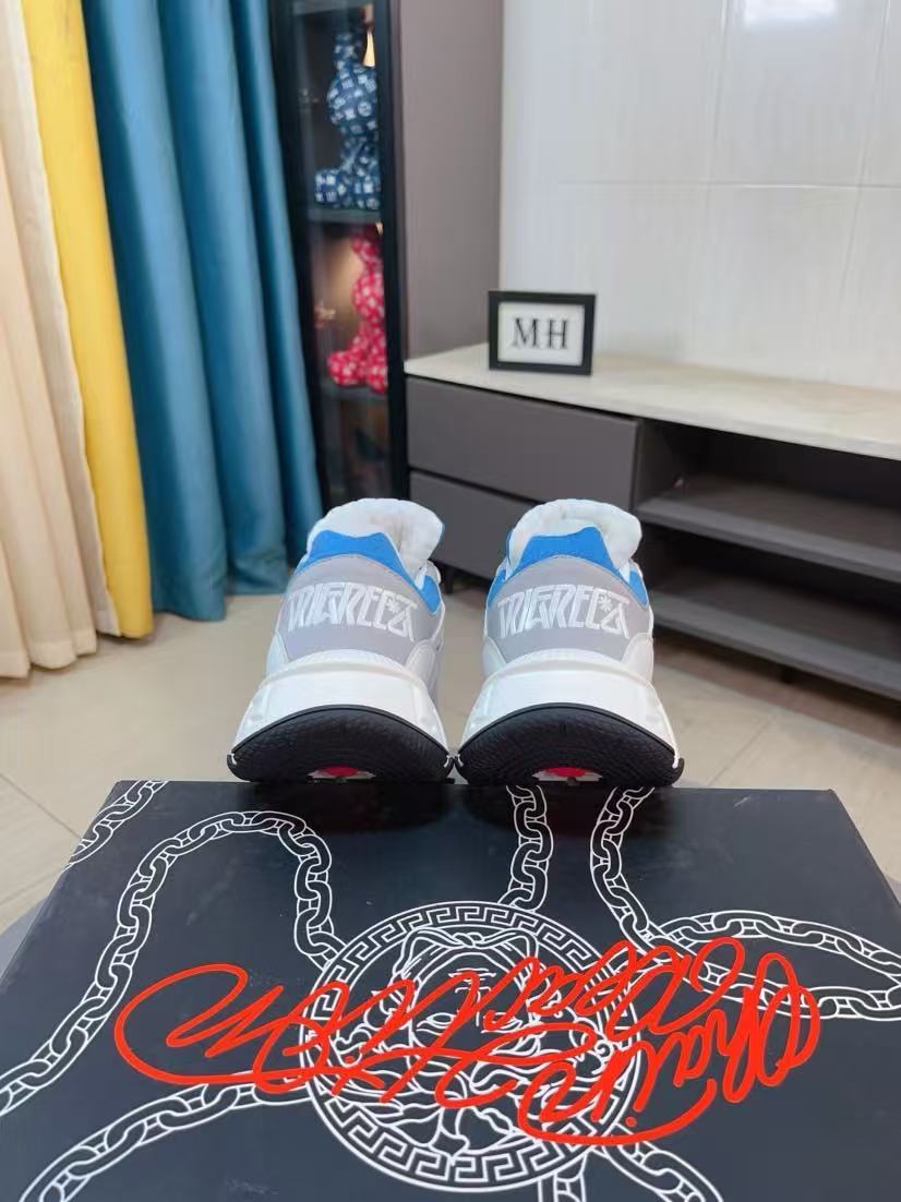 Versace Shoes(AAA)-207