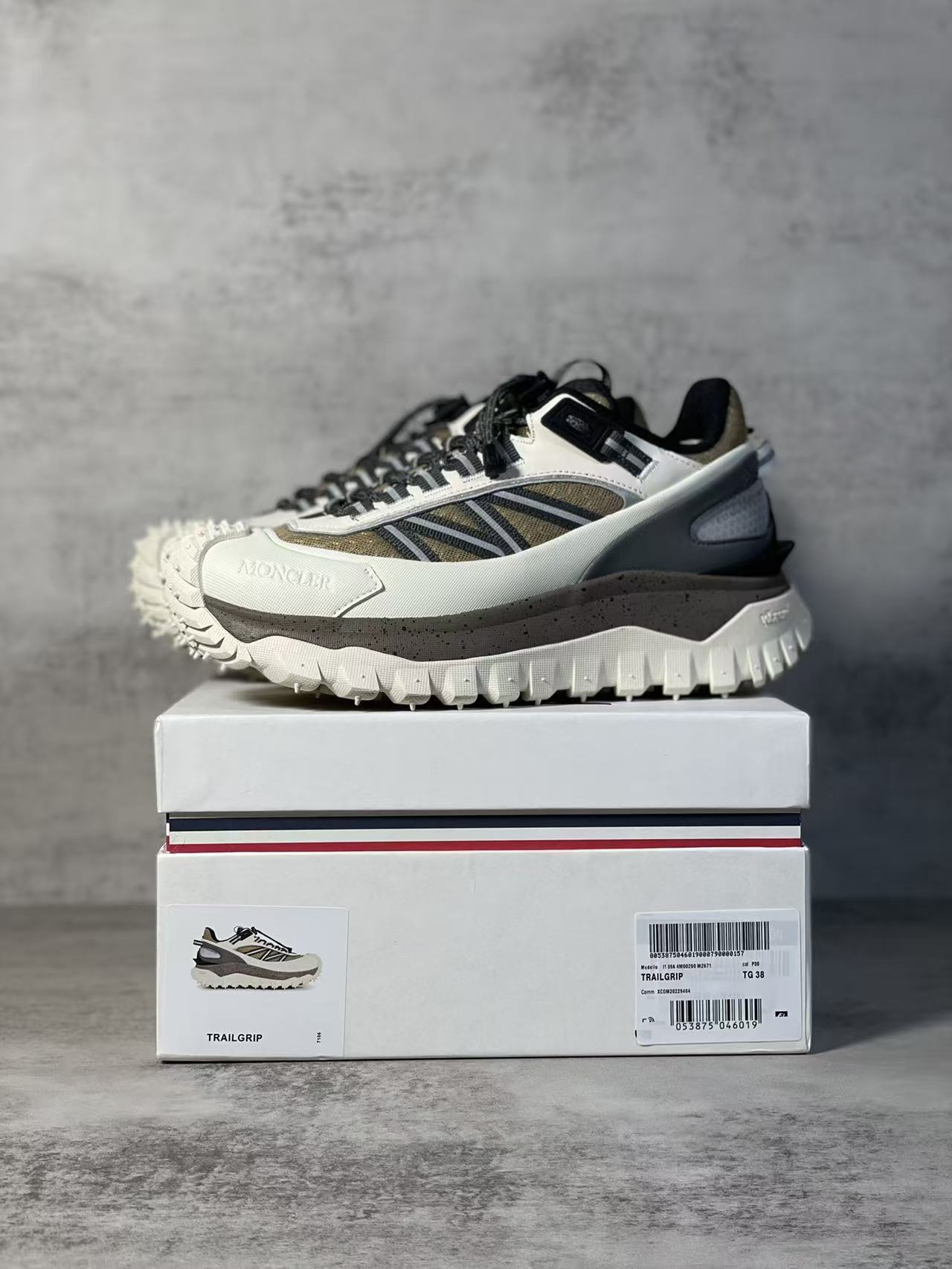 Moncler Shoes(AAA)-003