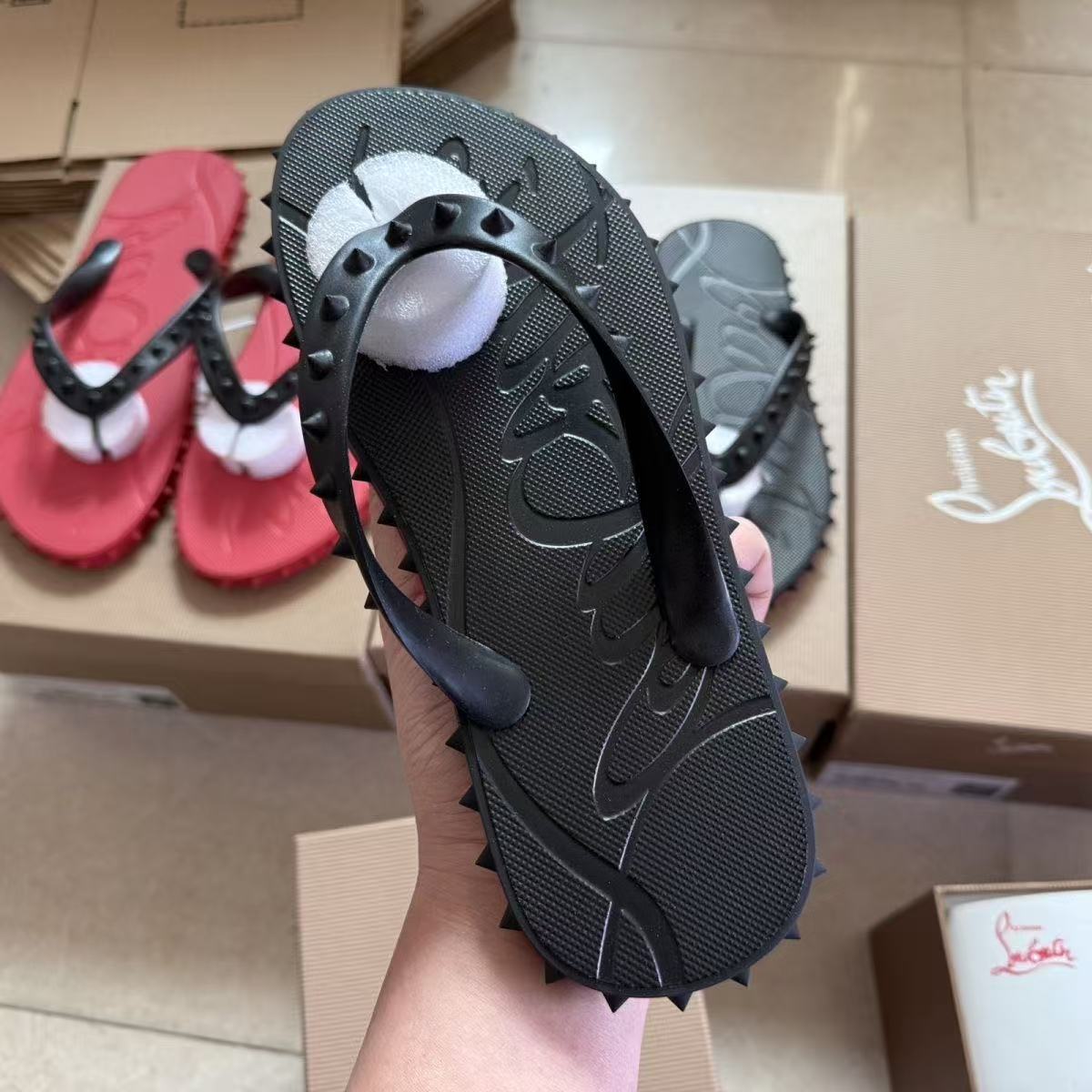 LV Slippers(AAA)-091