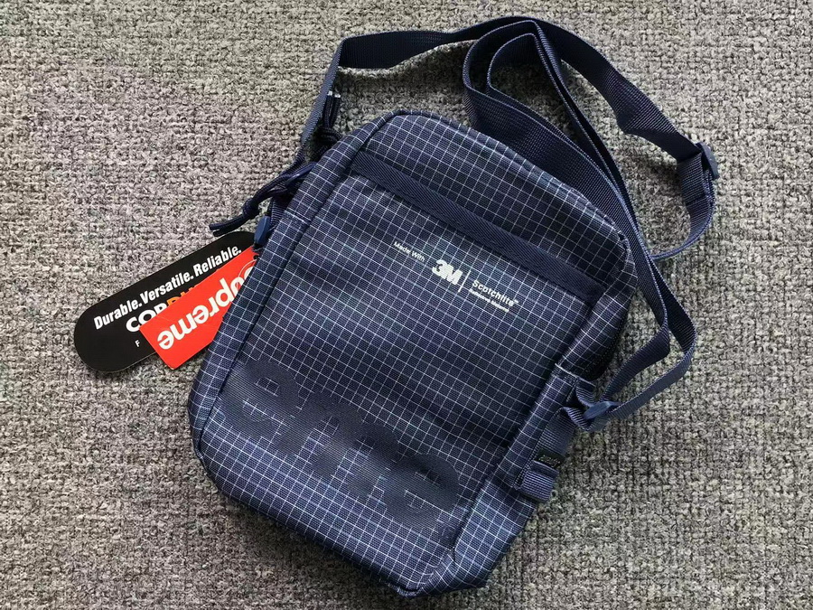 Supreme bag-014