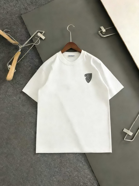 BURBERRY T-shirts-181