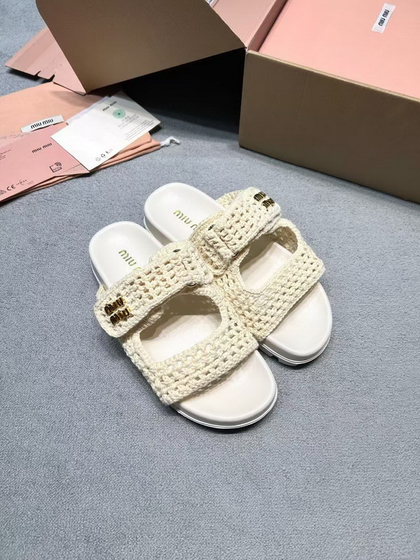 Miu Miu Slippers Women(AAA)-002