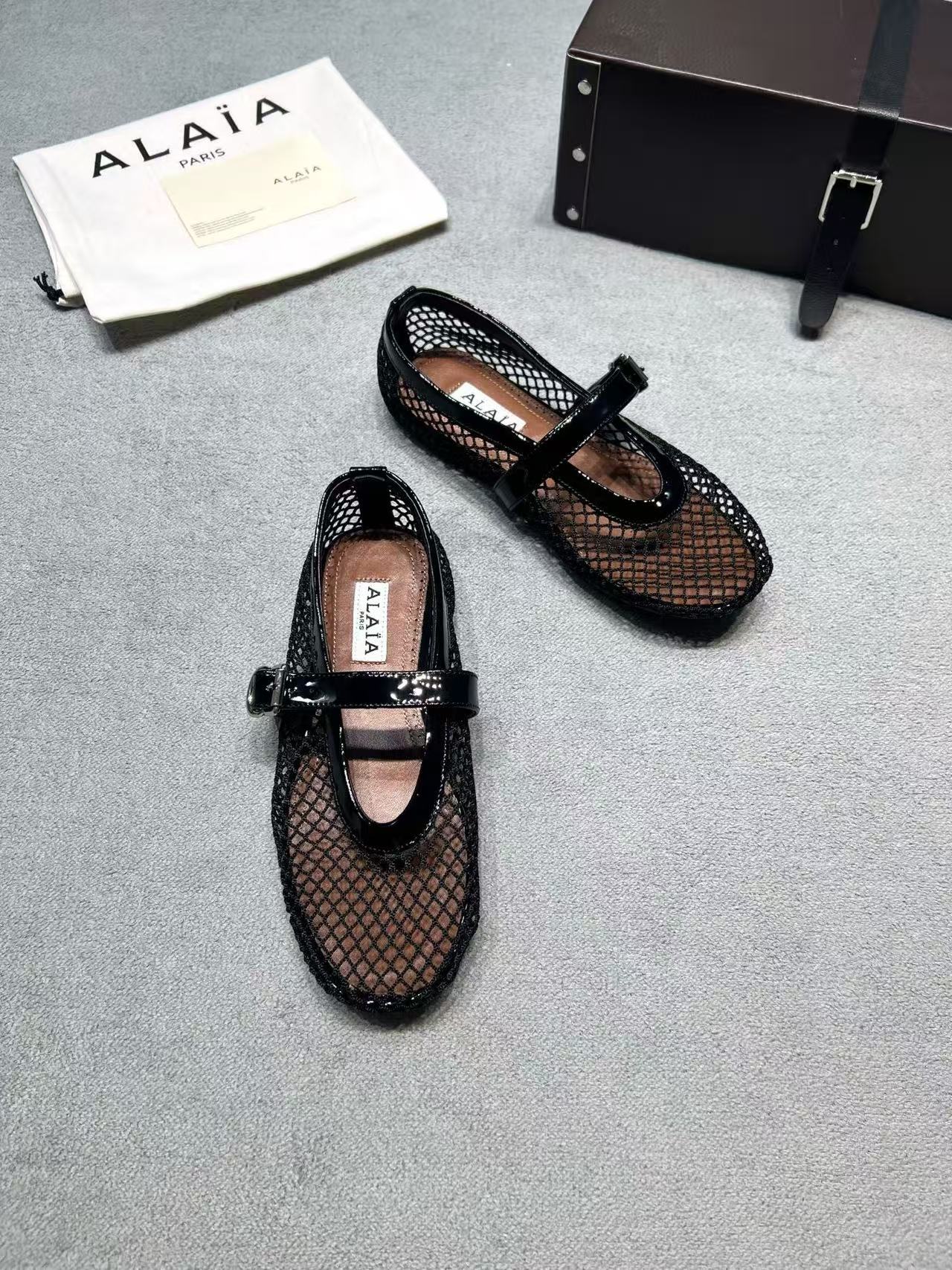 Alaia Shoes AAA(Women)-001