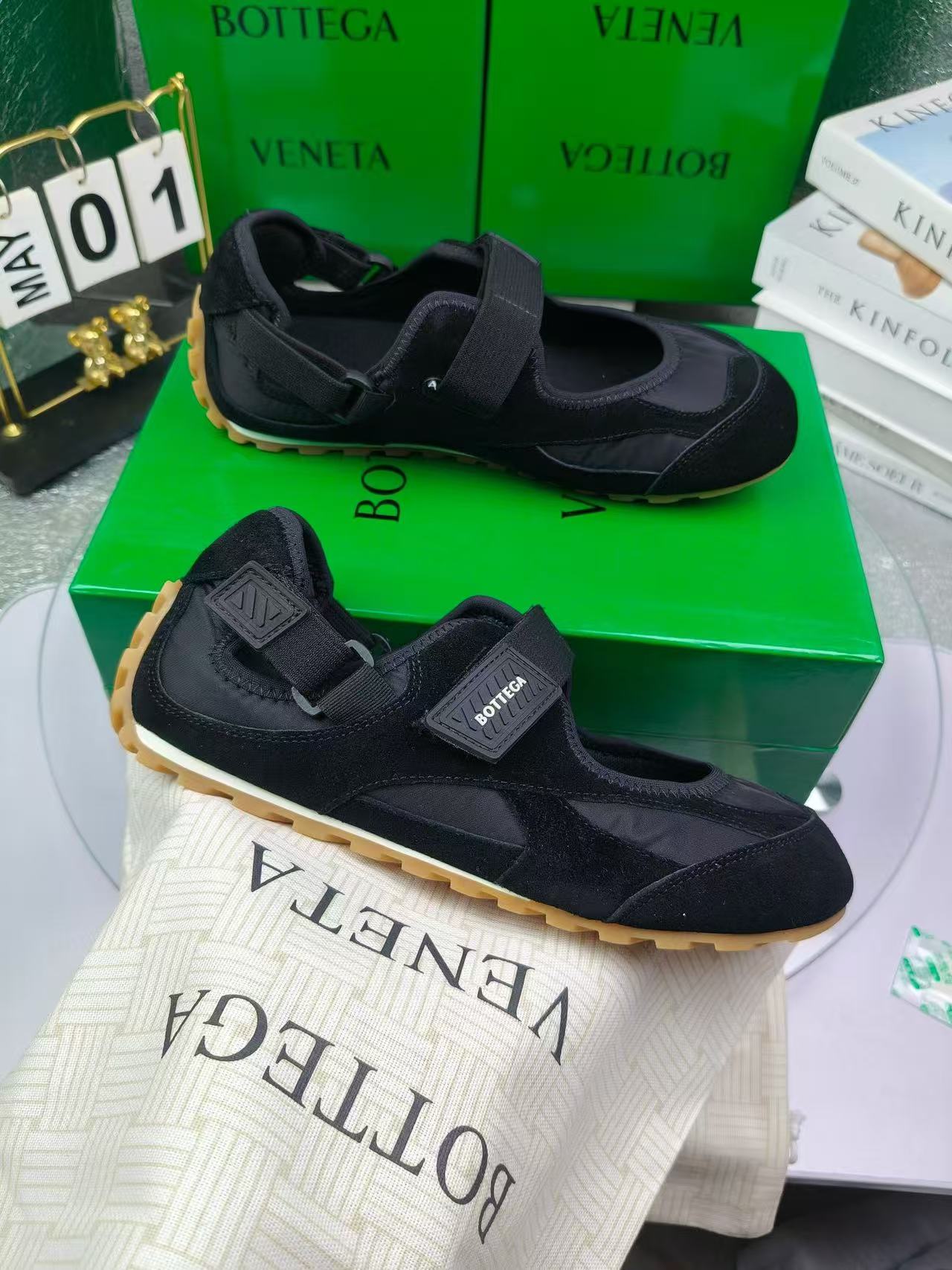 Bottega Veneta Slippers(AAA)-005