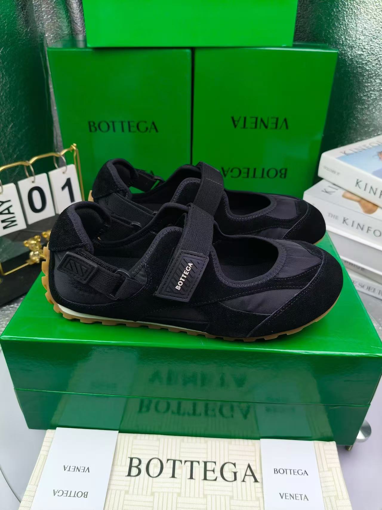 Bottega Veneta Slippers(AAA)-005