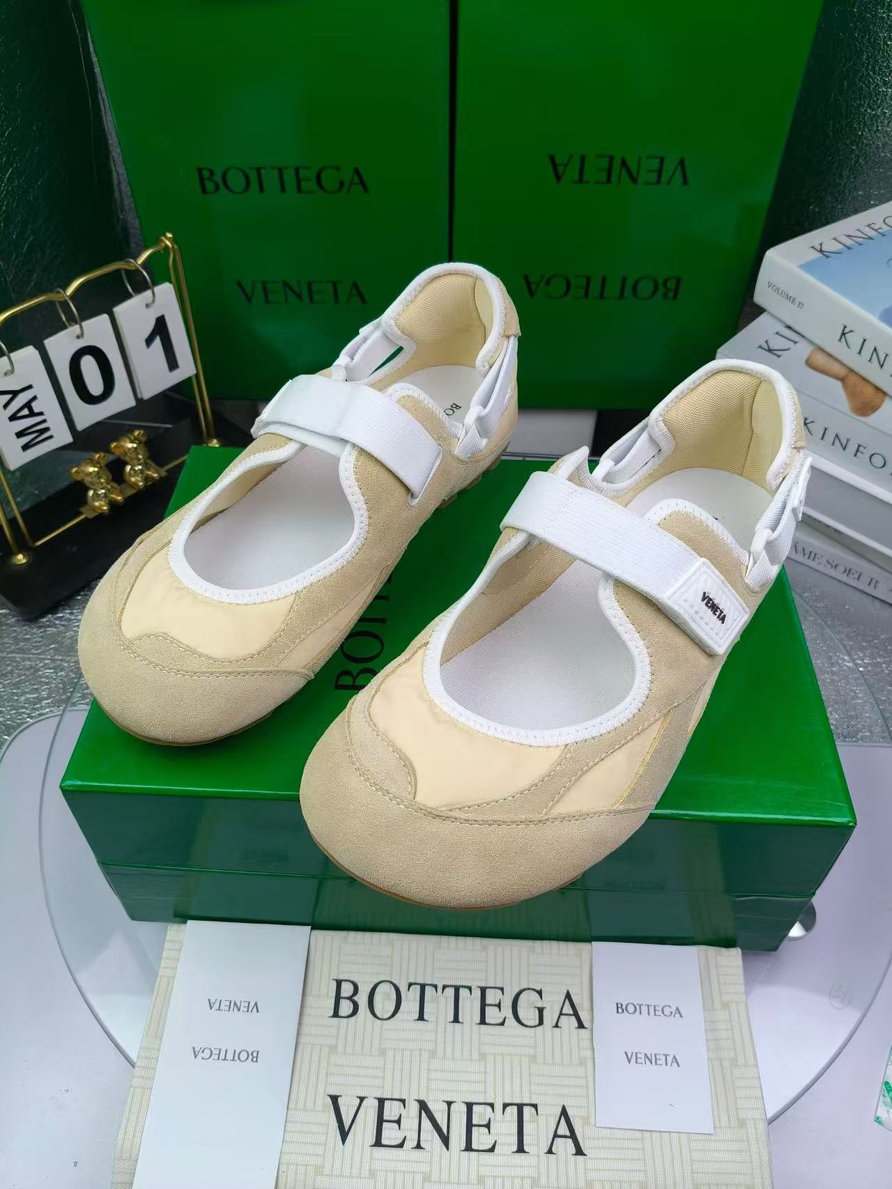 Bottega Veneta Slippers(AAA)-004