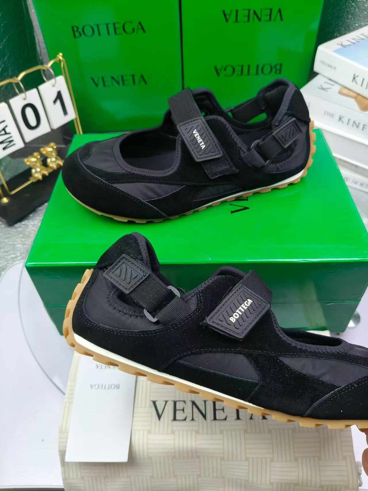 Bottega Veneta Slippers(AAA)-005