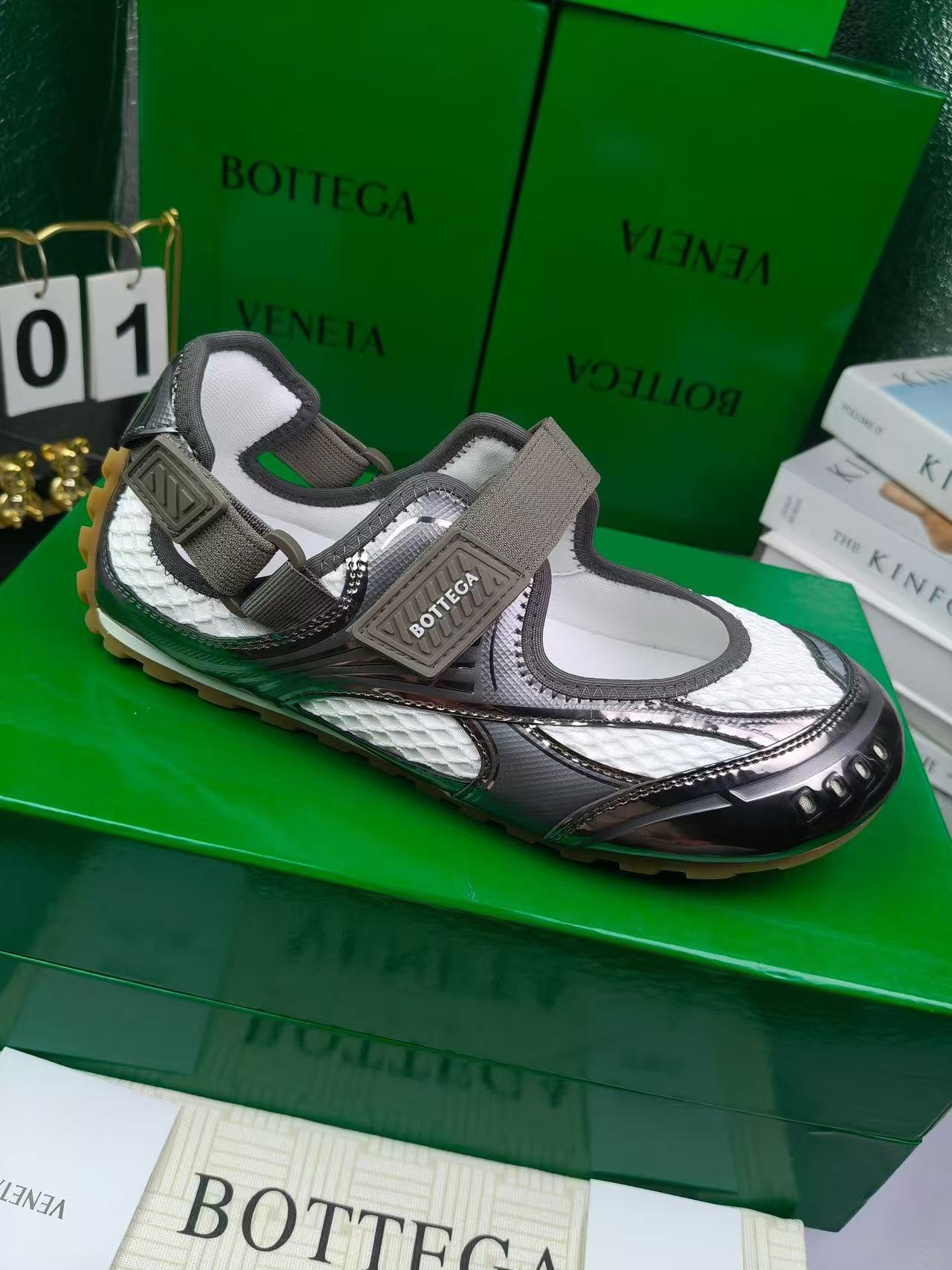 Bottega Veneta Slippers(AAA)-001