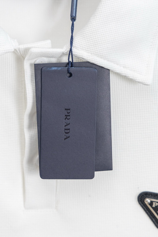 Prada Polo-001