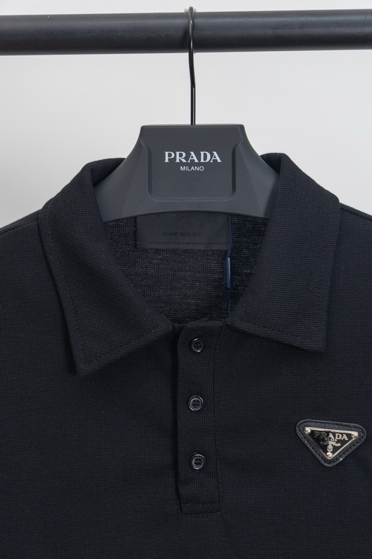 Prada Polo-002