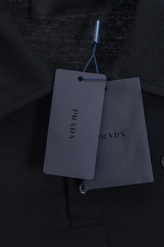 Prada Polo-002