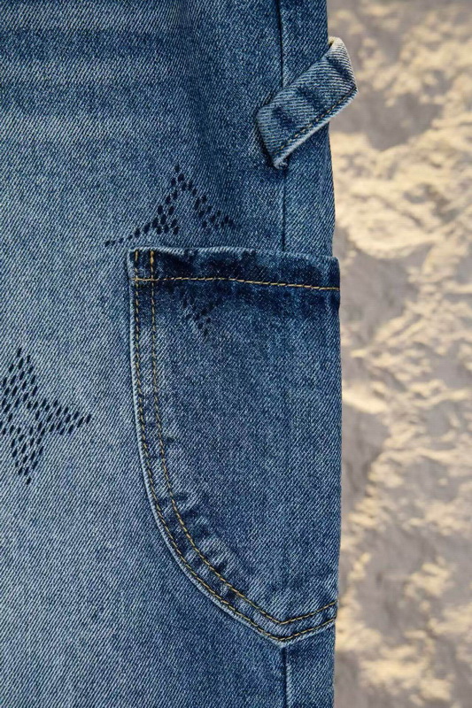 LV Jeans-149