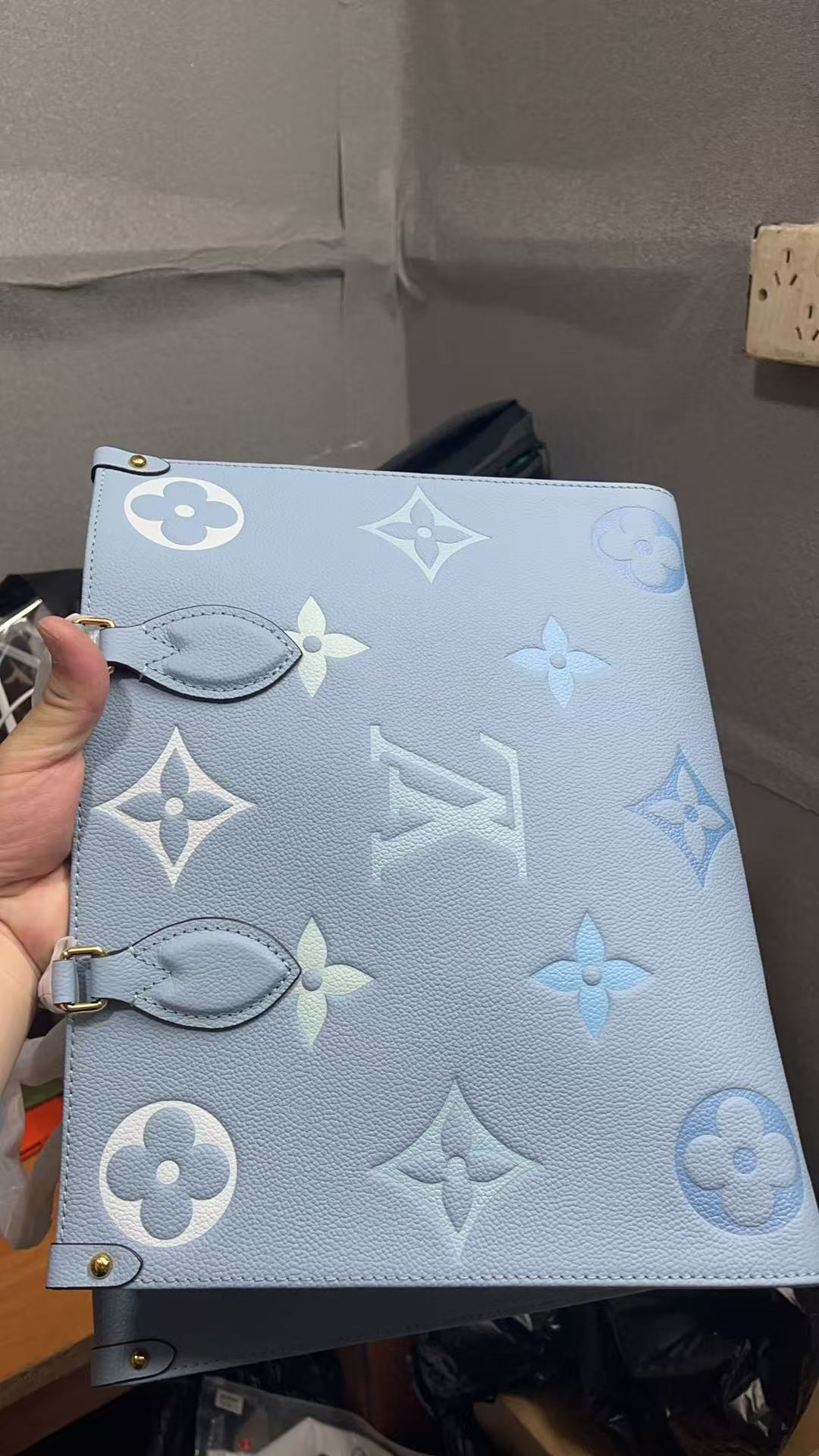 LV Handbags AAA(Women)-2032