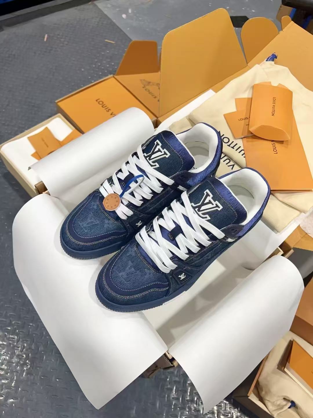 LV Shoes(AAA)-1253