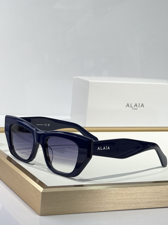 ALAIA Sunglasses(AAAA)-018