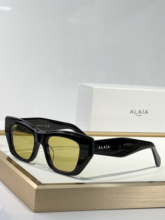 ALAIA Sunglasses(AAAA)-015