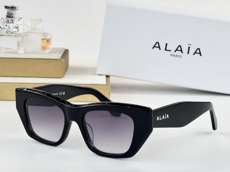 ALAIA Sunglasses(AAAA)-010