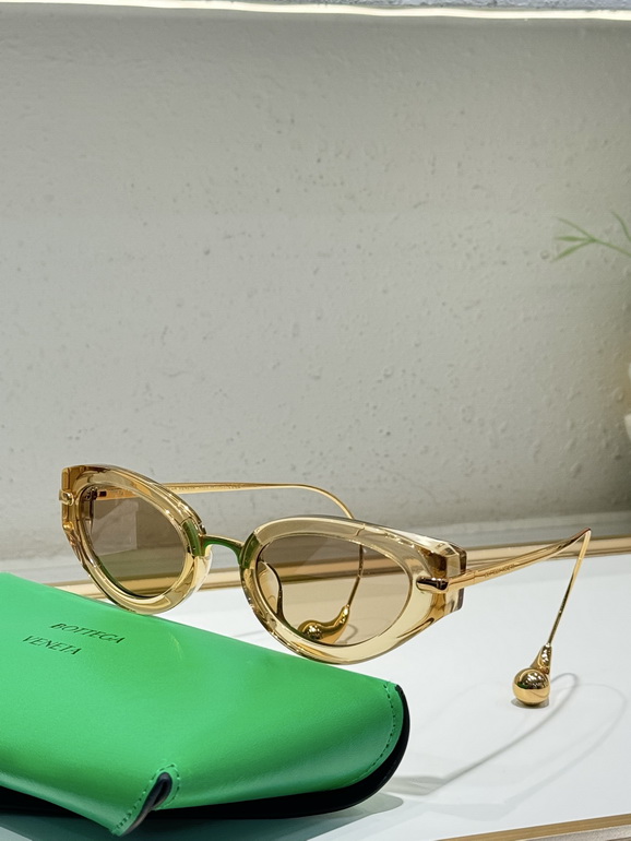 BOTTEGA VENETA Sunglasses(AAAA)-105