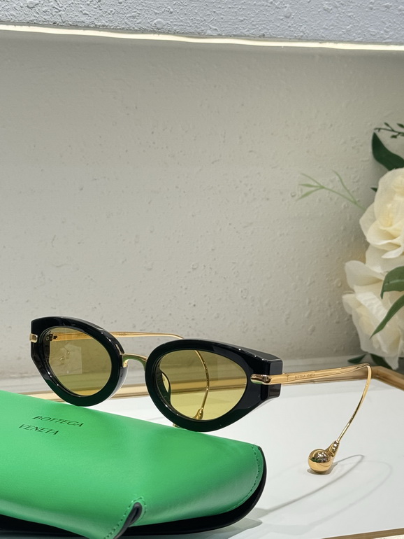 BOTTEGA VENETA Sunglasses(AAAA)-097