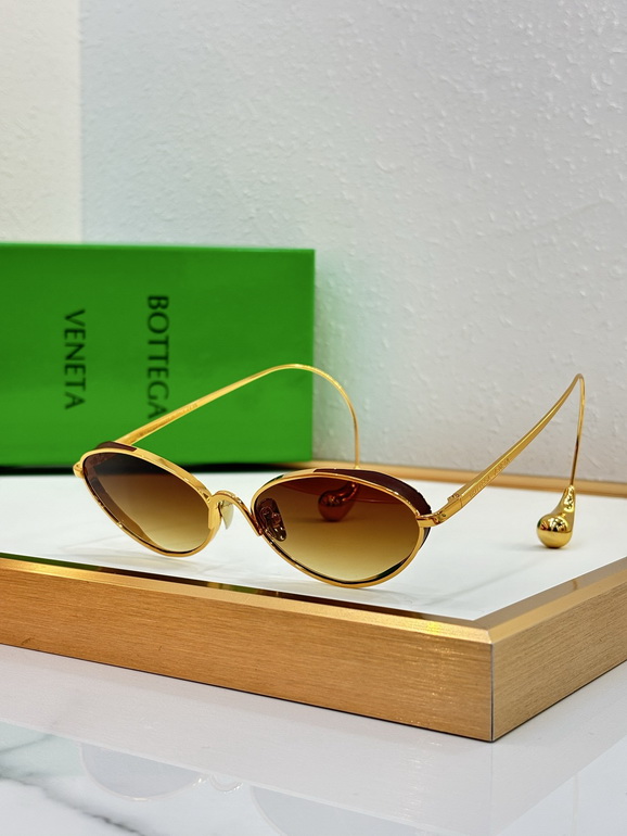 BOTTEGA VENETA Sunglasses(AAAA)-095