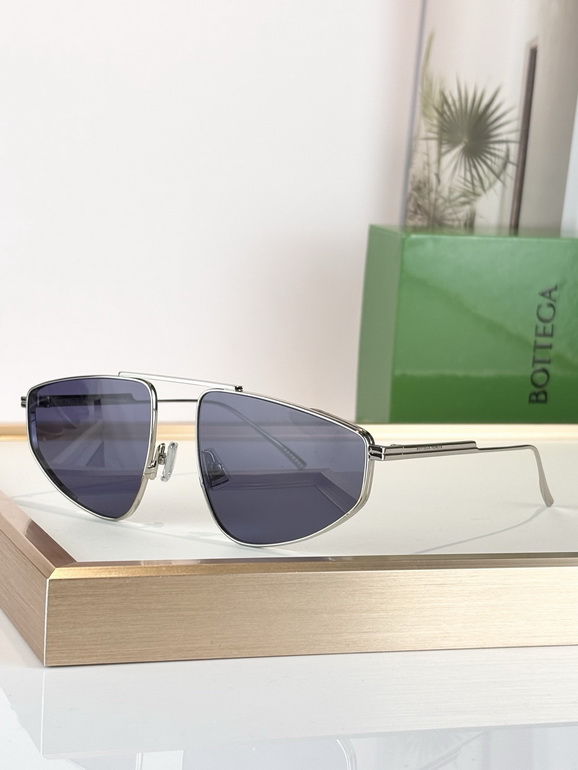 BOTTEGA VENETA Sunglasses(AAAA)-084