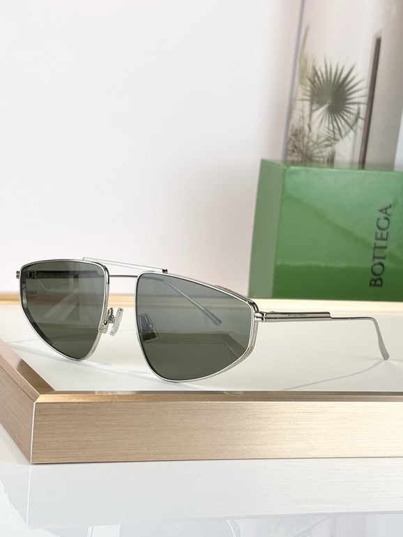 BOTTEGA VENETA Sunglasses(AAAA)-083