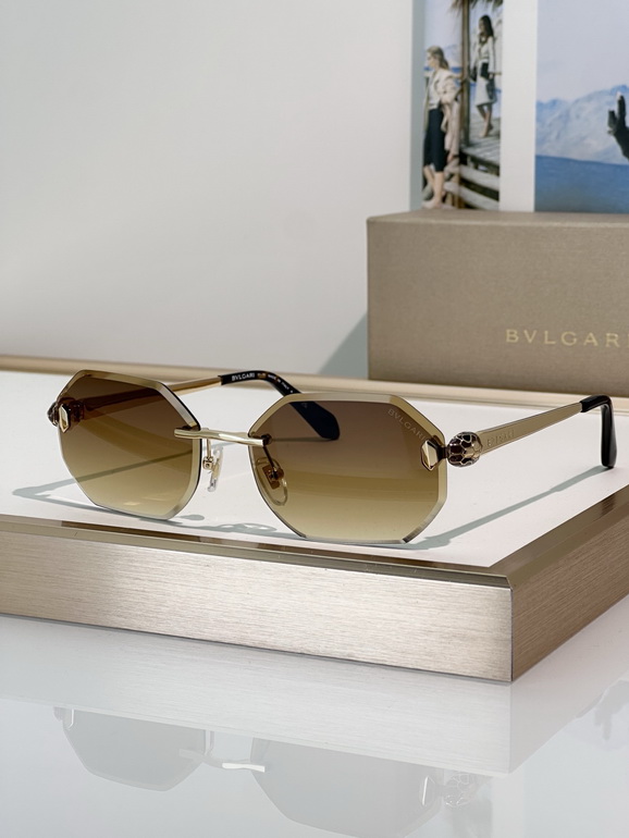 BVLGARI Sunglasses(AAAA)-231