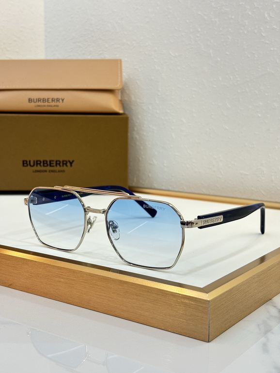 BURBERRY Sunglasses(AAAA)-066