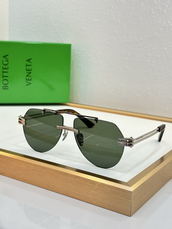 BOTTEGA VENETA Sunglasses(AAAA)-032