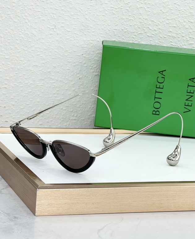 BOTTEGA VENETA Sunglasses(AAAA)-027