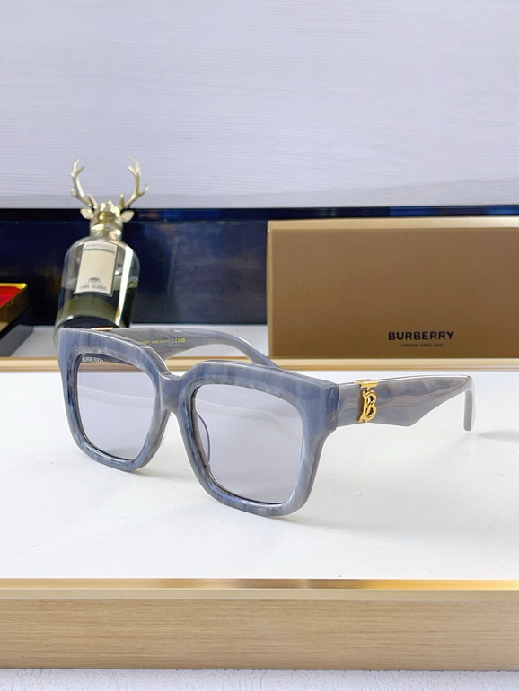 BURBERRY Sunglasses(AAAA)-016
