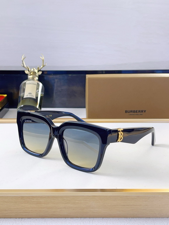 BURBERRY Sunglasses(AAAA)-012