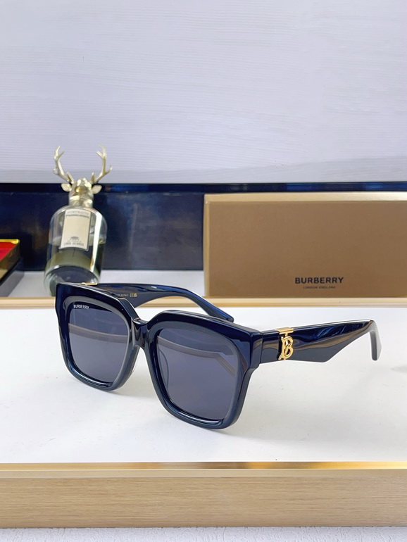 BURBERRY Sunglasses(AAAA)-011