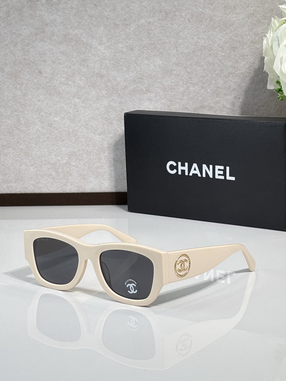 CHANEL Sunglasses(AAAA)-975